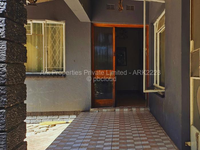 3 Bedroom House to Rent in Eastlea, Harare