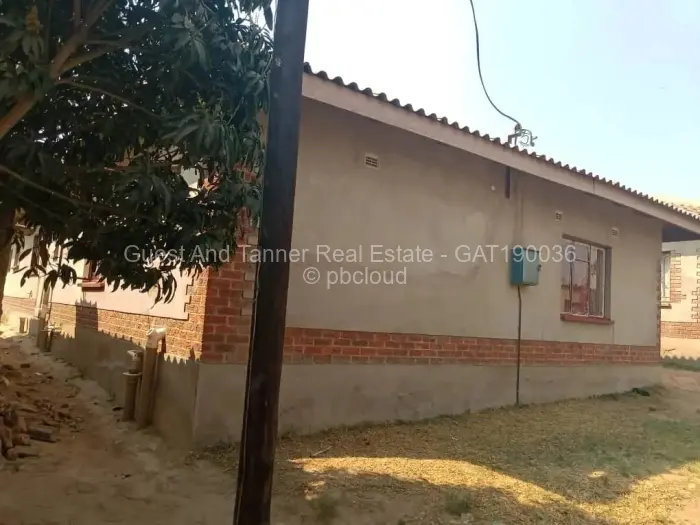 3 Bedroom House for Sale in Chitungwiza, Chitungwiza