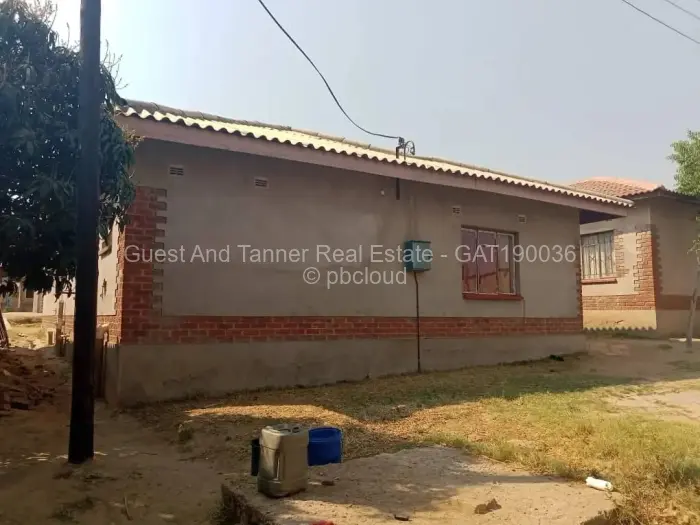 3 Bedroom House for Sale in Chitungwiza, Chitungwiza