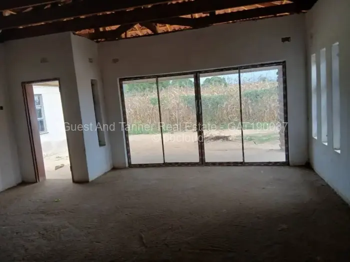5 Bedroom House for Sale in Shamva, Shamva