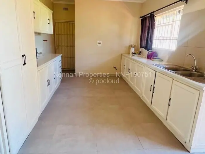 4 Bedroom House for Sale in Vainona, Harare
