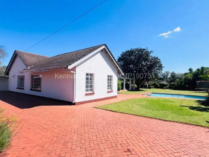 4 Bedroom House for Sale in Vainona, Harare