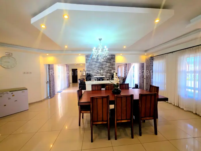 5 Bedroom House for Sale in Sandton Park, Harare