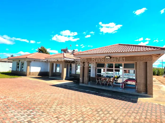 5 Bedroom House for Sale in Sandton Park, Harare
