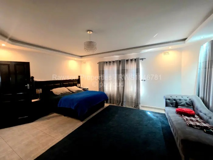 5 Bedroom House for Sale in Sandton Park, Harare