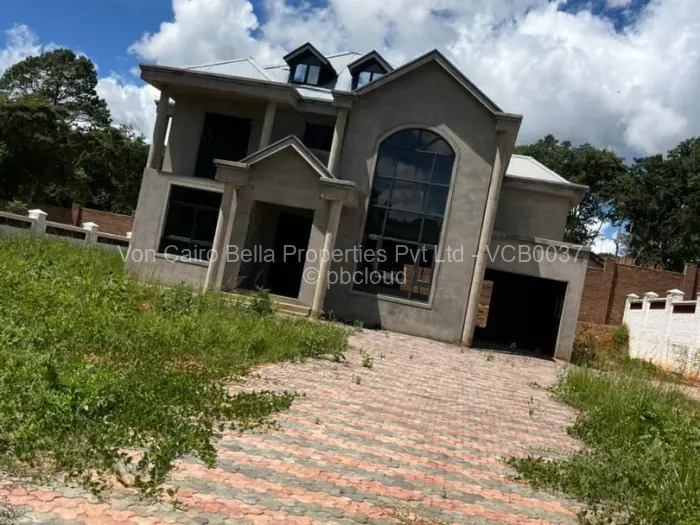 6 Bedroom House for Sale in Borrowdale Brooke, Harare