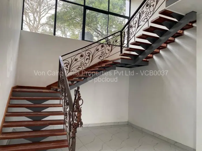 6 Bedroom House for Sale in Borrowdale Brooke, Harare