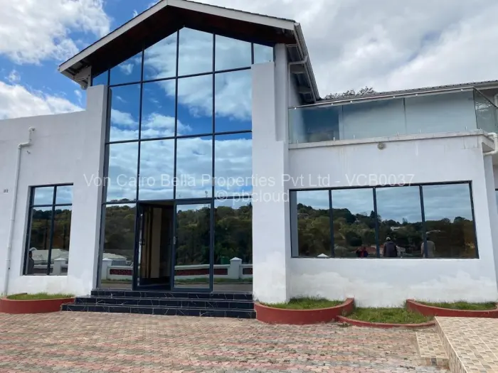 6 Bedroom House for Sale in Borrowdale Brooke, Harare