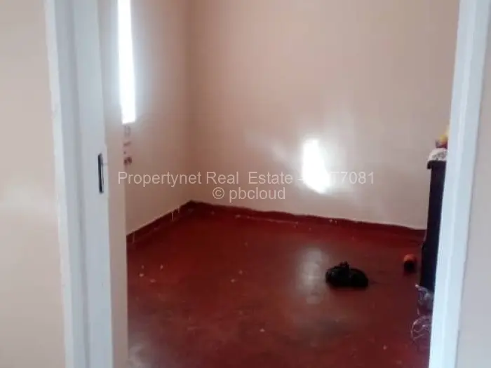 4 Bedroom House for Sale in Zimre Park, Harare