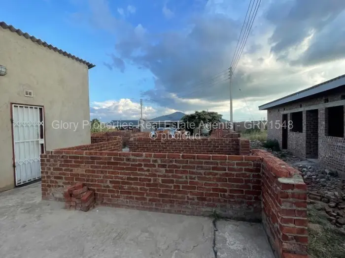 3 Bedroom House for Sale in Budiriro, Harare