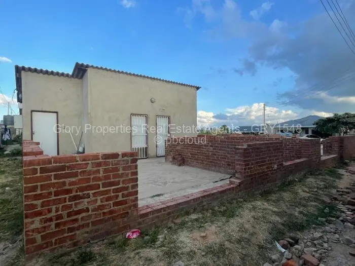 3 Bedroom House for Sale in Budiriro, Harare