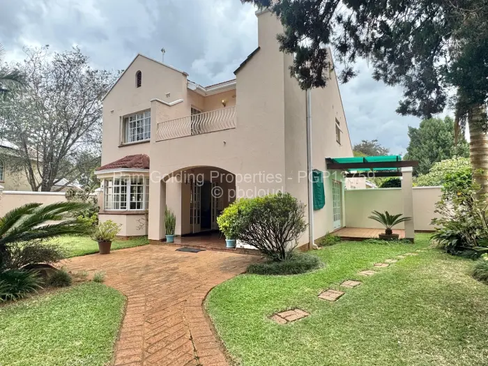 Townhouse/Cluster to Rent in Borrowdale, Harare