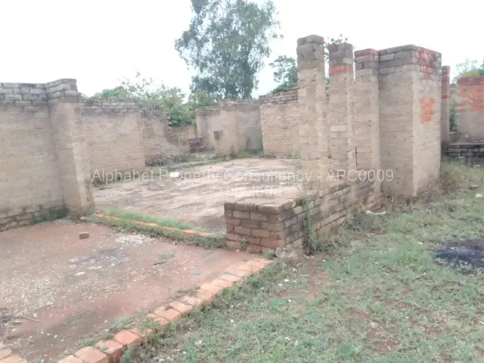 Residential Stand for Sale in Norton, Norton