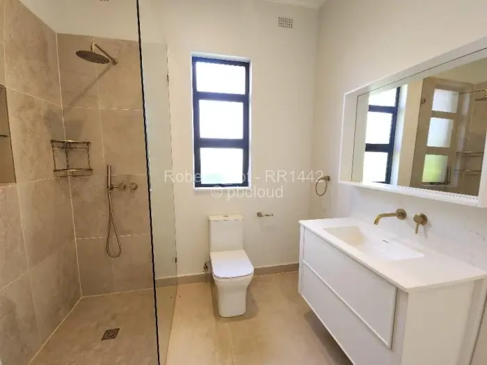 Townhouse/Cluster to Rent in Chisipite, Harare