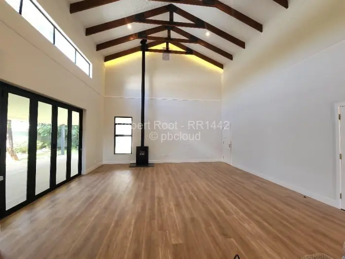 Townhouse/Cluster to Rent in Chisipite, Harare