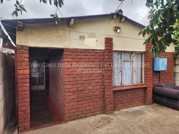 4 Bedroom House for Sale in Glen Norah, Harare