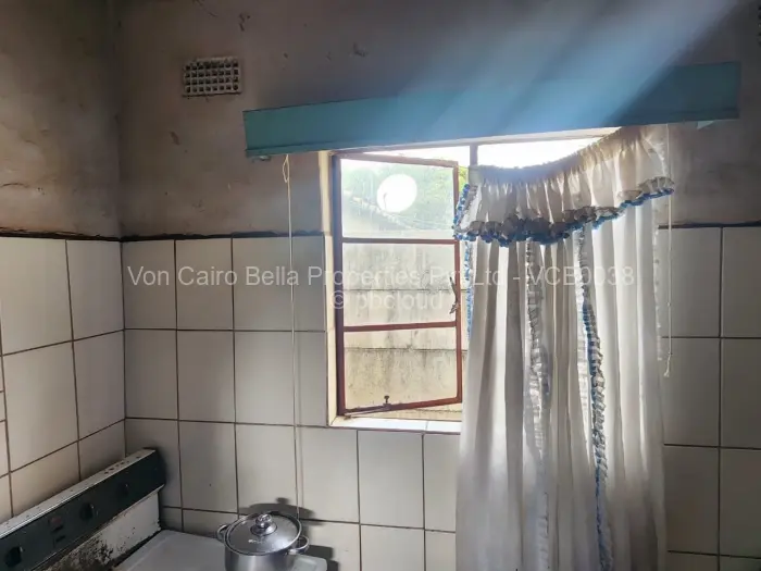 4 Bedroom House for Sale in Glen Norah, Harare