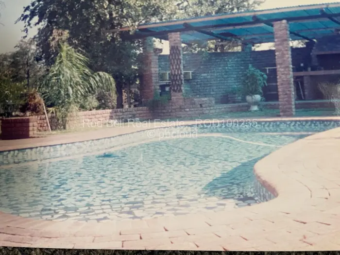 4 Bedroom House for Sale in Chiredzi, Chiredzi