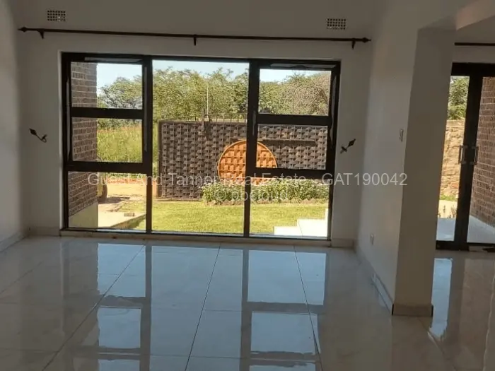 4 Bedroom House for Sale in Crowhill Views, Harare