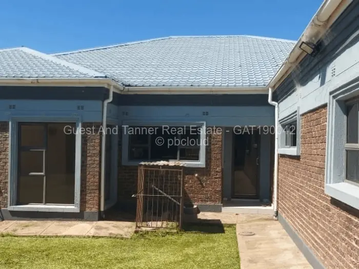 4 Bedroom House for Sale in Crowhill Views, Harare