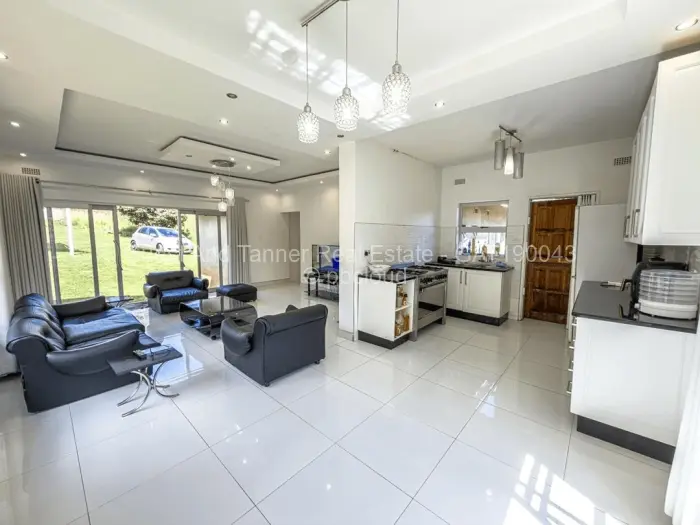 4 Bedroom House for Sale in Quinnington, Harare