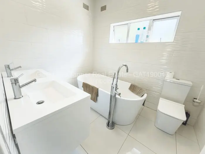 4 Bedroom House for Sale in Quinnington, Harare