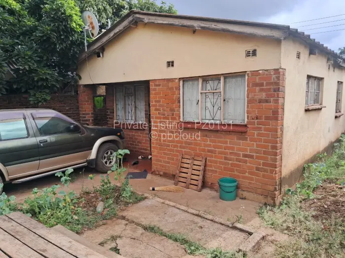 4 Bedroom House for Sale in Glen View, Harare