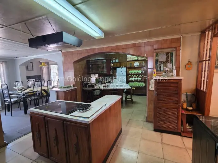 4 Bedroom House for Sale in Woodlands, Bulawayo