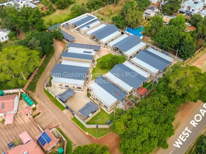 Townhouse/Cluster to Rent in Avondale