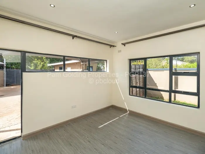 Townhouse/Cluster to Rent in Avondale