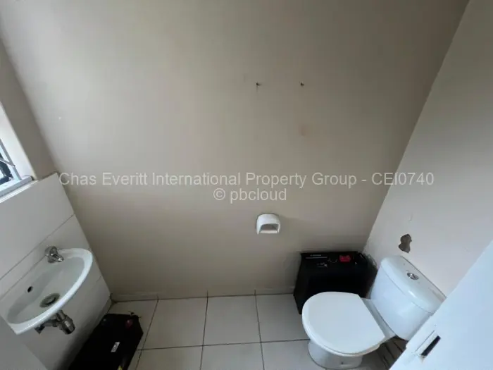 Townhouse/Cluster to Rent in Marlborough