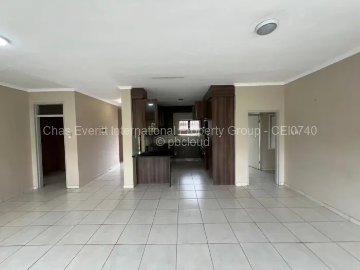 Townhouse/Cluster to Rent in Marlborough