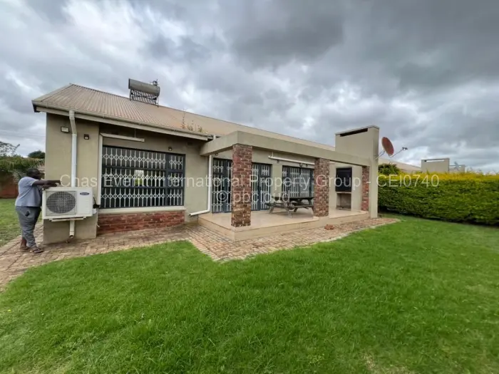 Townhouse/Cluster to Rent in Marlborough