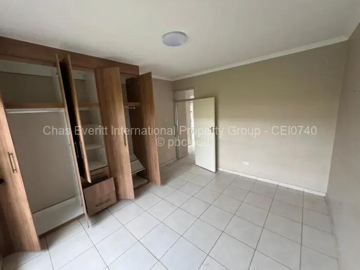 Townhouse/Cluster to Rent in Marlborough