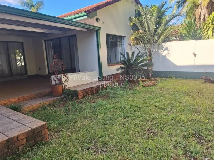 Townhouse/Cluster to Rent in Greendale, Harare
