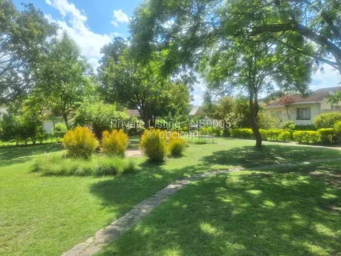 3 Bedroom Cottage/Garden Flat to Rent in Athlone, Harare