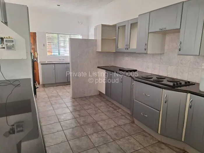 Townhouse/Cluster to Rent in Greendale, Harare