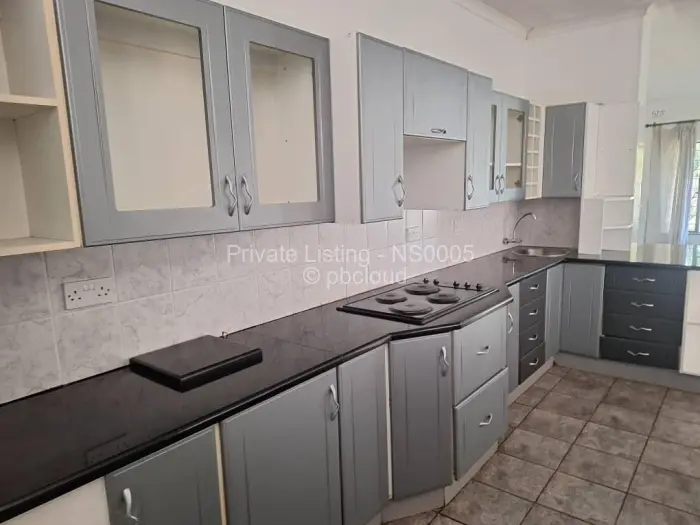 Townhouse/Cluster to Rent in Greendale, Harare