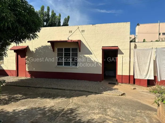 Townhouse/Cluster for Sale in Bulawayo City Centre, Bulawayo