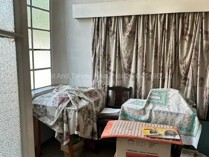 Townhouse/Cluster for Sale in Bulawayo City Centre, Bulawayo