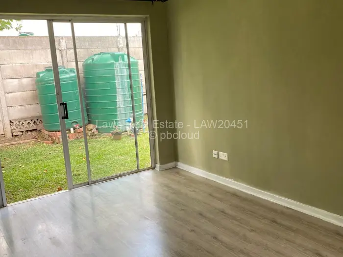 Flat/Apartment to Rent in Newlands