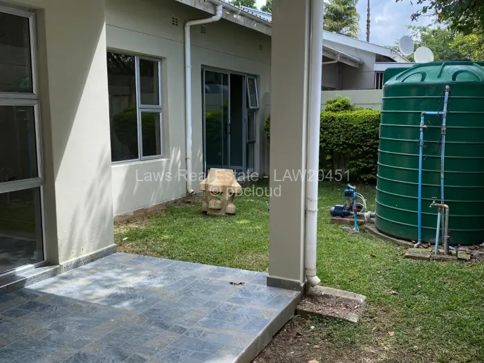 Flat/Apartment to Rent in Newlands