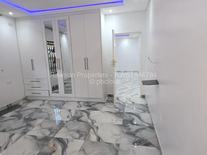 Townhouse/Cluster to Rent in Mount Pleasant