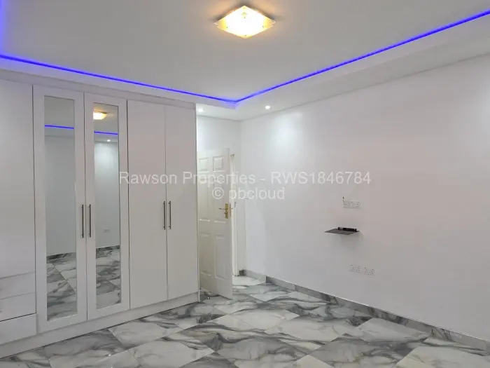 Townhouse/Cluster to Rent in Mount Pleasant