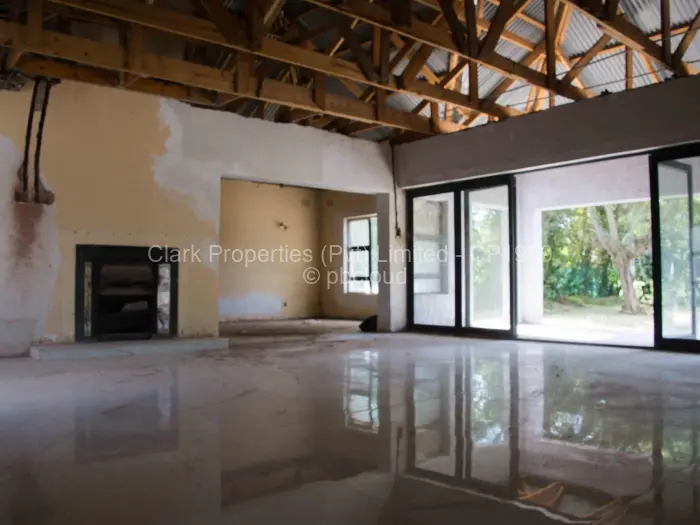 3 Bedroom House for Sale in Borrowdale Brooke, Harare