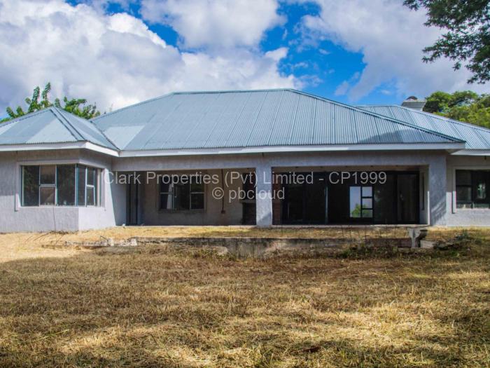 3 Bedroom House for Sale in Borrowdale Brooke, Harare