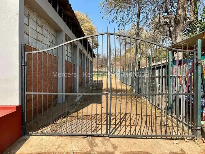 Other Commercial to Rent in Victoria Falls, Victoria Falls