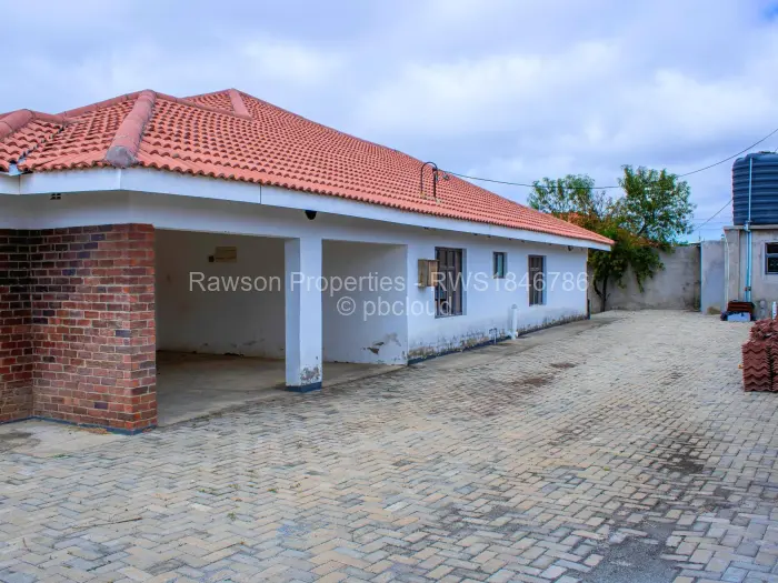 4 Bedroom House for Sale in Rockview, Harare