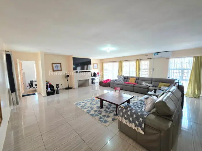 4 Bedroom House for Sale in Rockview, Harare