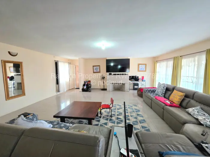 4 Bedroom House for Sale in Rockview, Harare